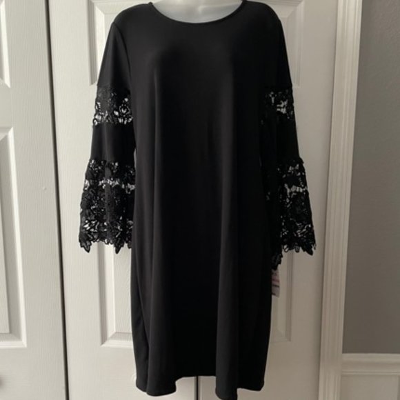 Alfani Lace Bell Sleeve Dress New, Never Worn NWT - Picture 1 of 6
